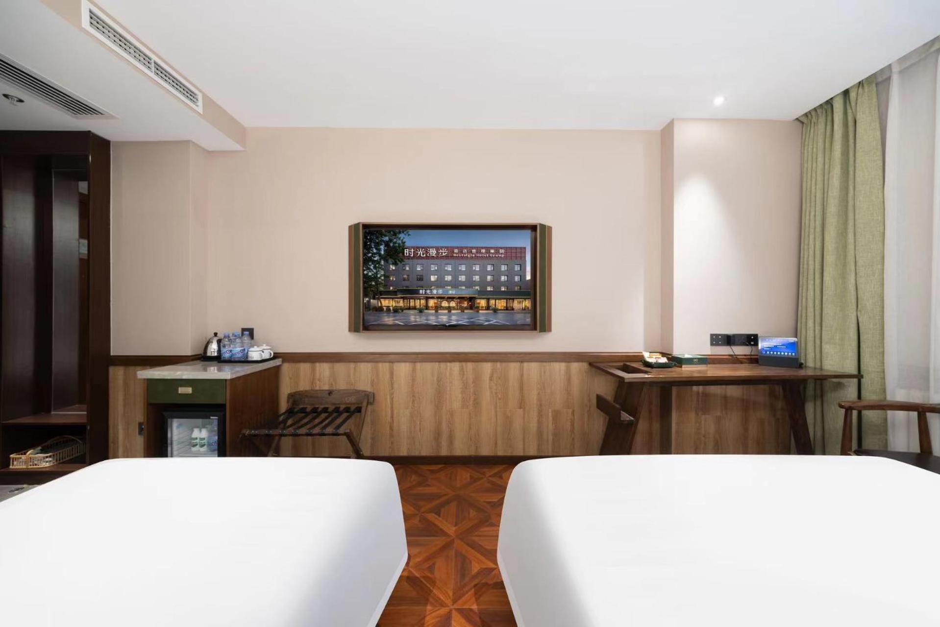 Nost Algia Hotel Near Beijing Panjiayuan Antique Market- Beijing Happy Valley, Cbd, China Zun And Sanlitun, Tian'Anmen Square, Free Ice Cream, Mineral Water, Coffee, Snacks And Laundry Service, Free Gymnastic, English Communication Well Luaran gambar