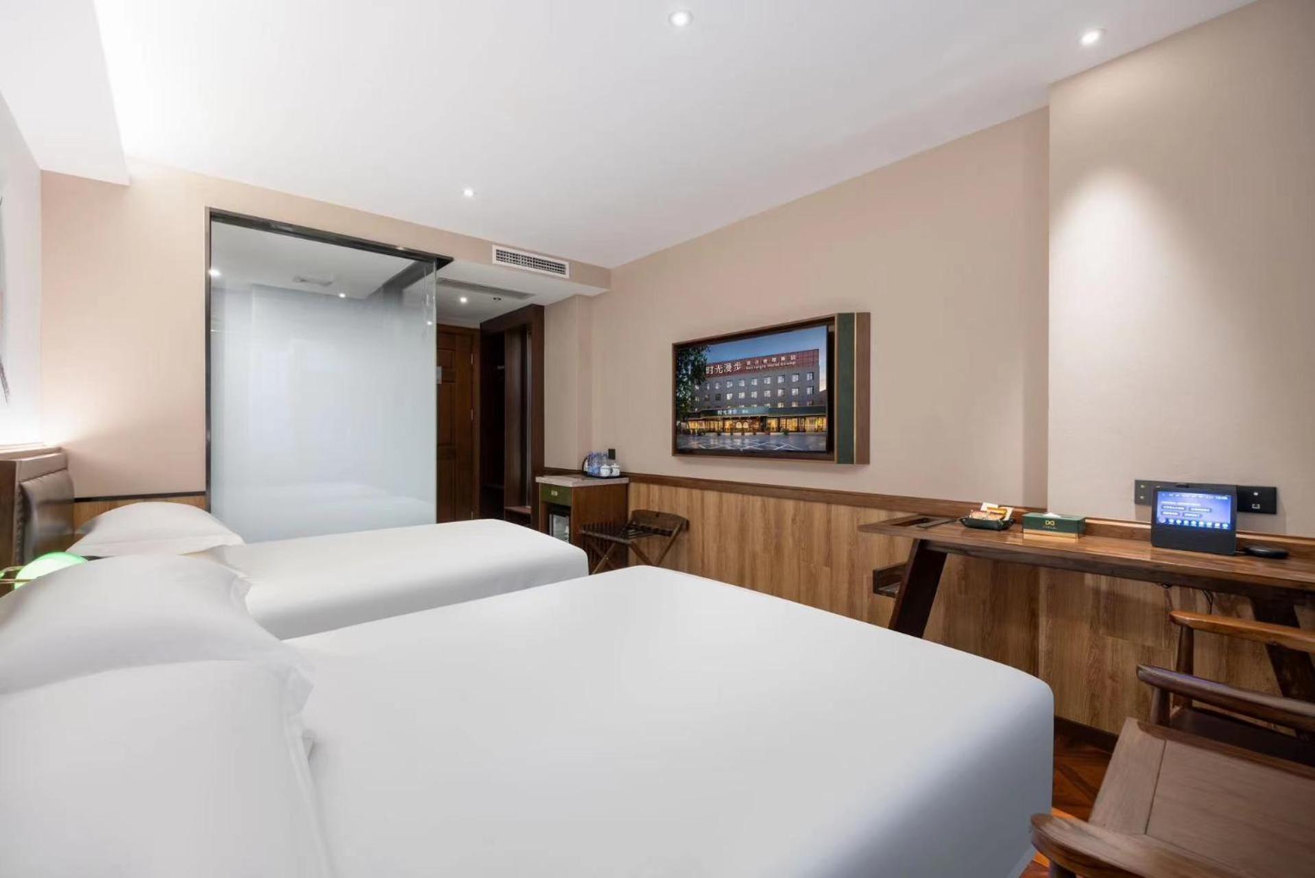 Nost Algia Hotel Near Beijing Panjiayuan Antique Market- Beijing Happy Valley, Cbd, China Zun And Sanlitun, Tian'Anmen Square, Free Ice Cream, Mineral Water, Coffee, Snacks And Laundry Service, Free Gymnastic, English Communication Well Luaran gambar