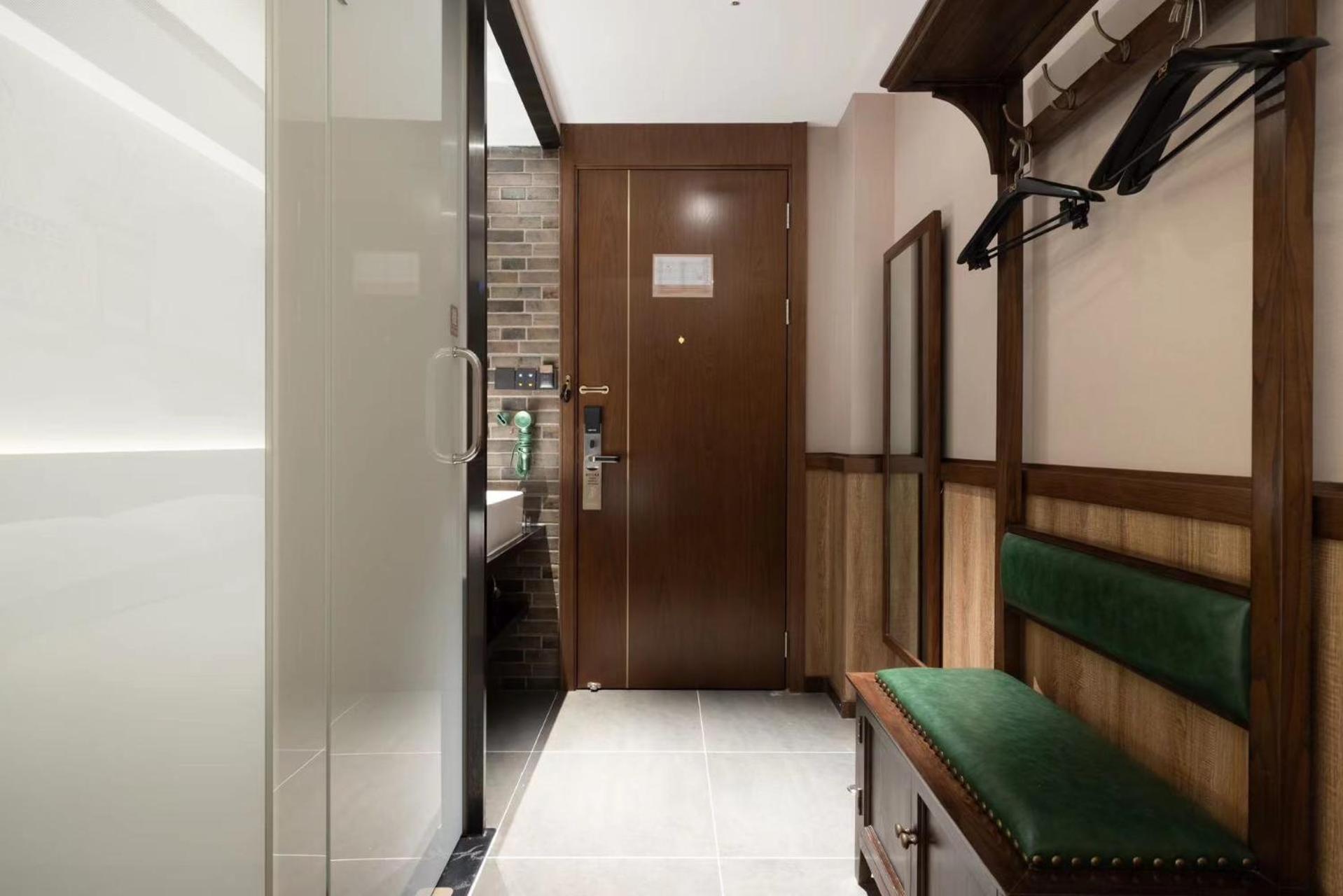 Nost Algia Hotel Near Beijing Panjiayuan Antique Market- Beijing Happy Valley, Cbd, China Zun And Sanlitun, Tian'Anmen Square, Free Ice Cream, Mineral Water, Coffee, Snacks And Laundry Service, Free Gymnastic, English Communication Well Luaran gambar