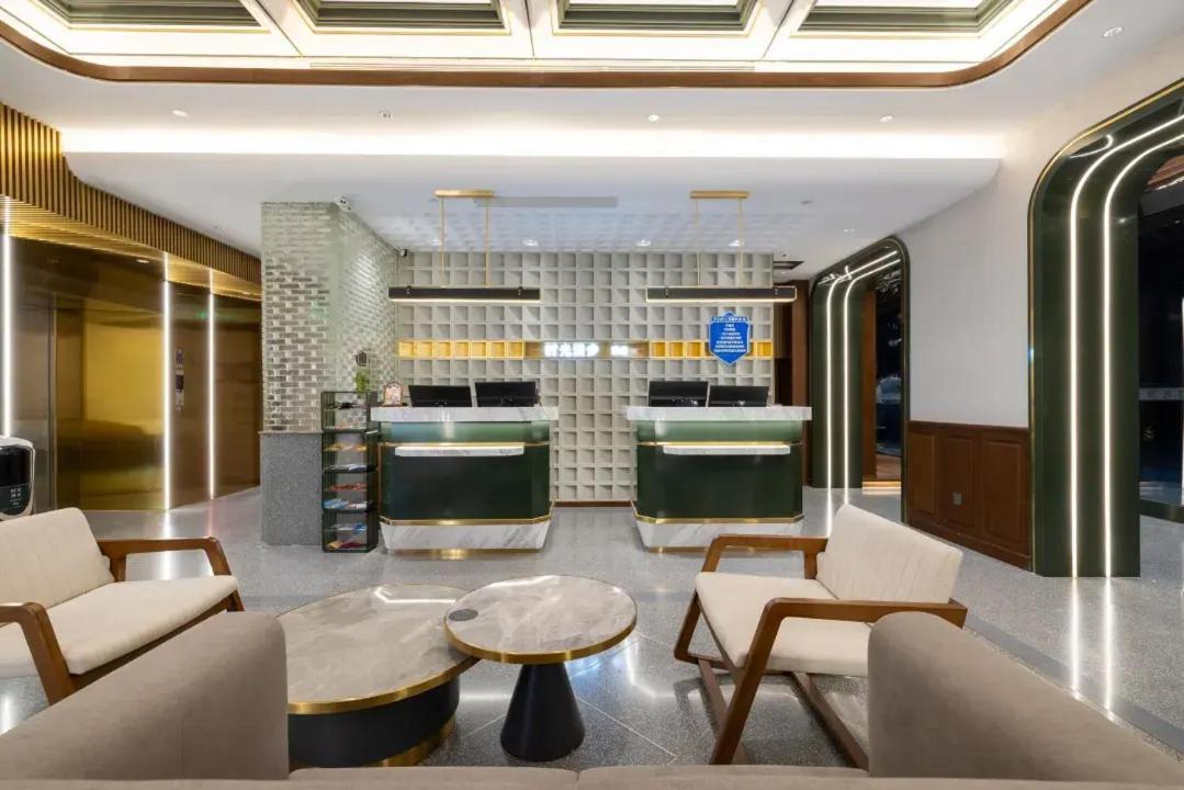 Nost Algia Hotel Near Beijing Panjiayuan Antique Market- Beijing Happy Valley, Cbd, China Zun And Sanlitun, Tian'Anmen Square, Free Ice Cream, Mineral Water, Coffee, Snacks And Laundry Service, Free Gymnastic, English Communication Well Luaran gambar