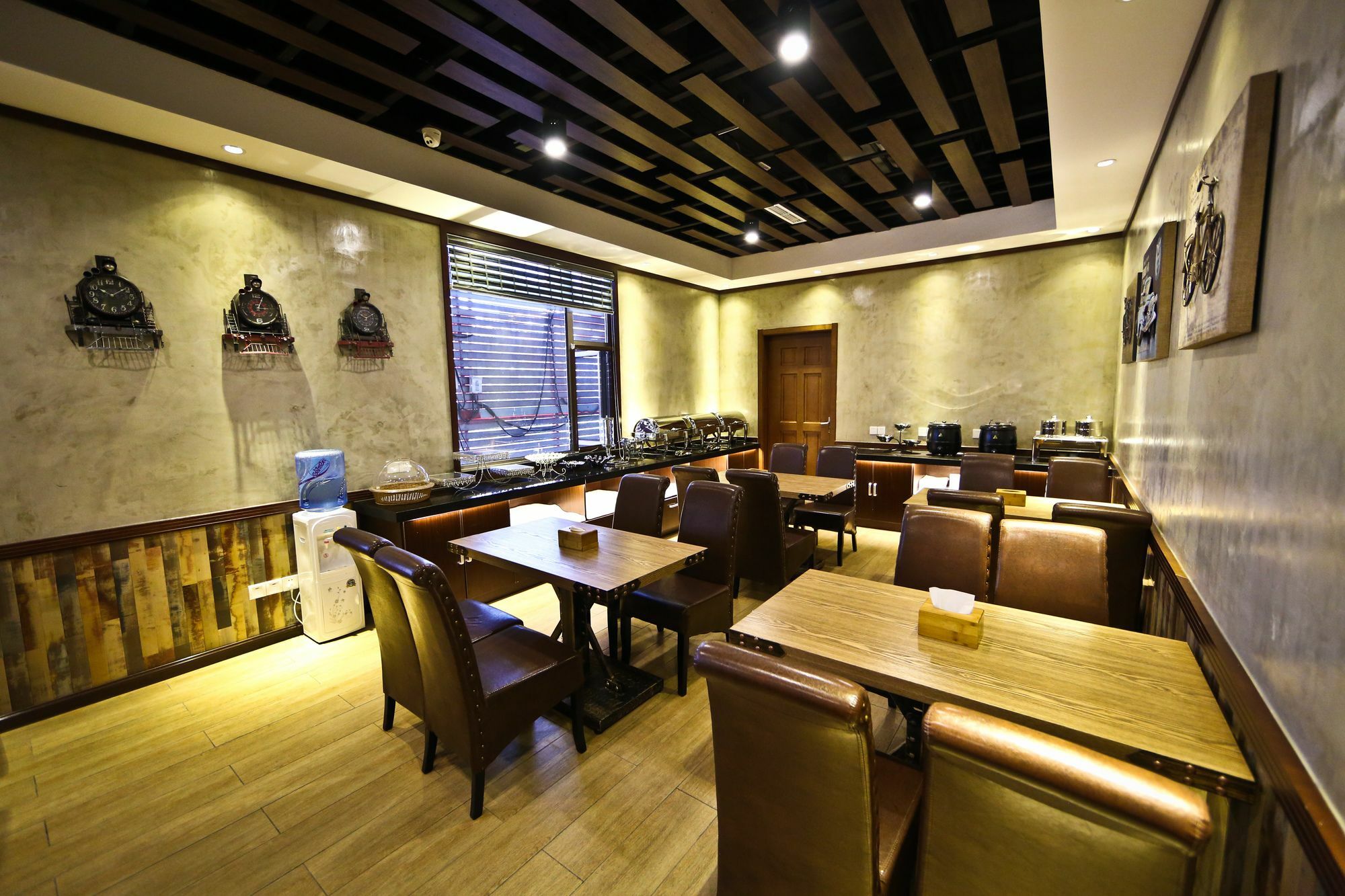 Nost Algia Hotel Near Beijing Panjiayuan Antique Market- Beijing Happy Valley, Cbd, China Zun And Sanlitun, Tian'Anmen Square, Free Ice Cream, Mineral Water, Coffee, Snacks And Laundry Service, Free Gymnastic, English Communication Well Luaran gambar